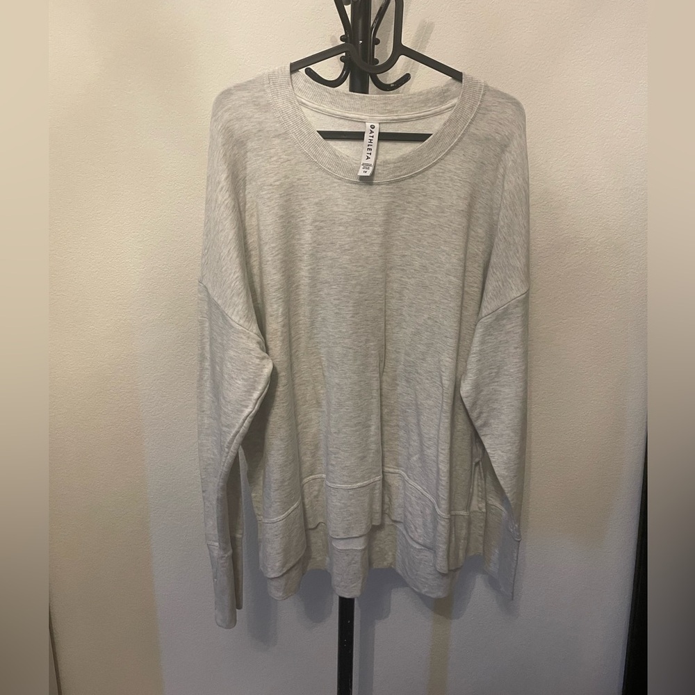 Athleta - Light Gray Crewneck Sweatshirt. Size 1X